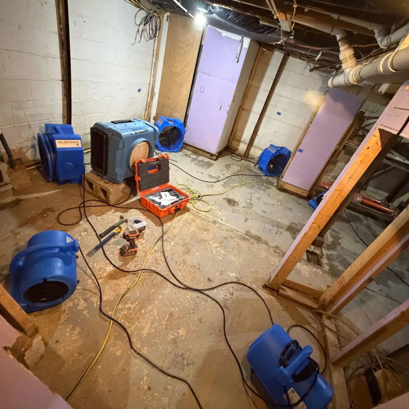 Basement water extraction in Heritage Lake Indiana home